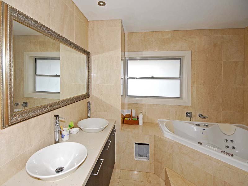 5 Larchmont Ave, Killara NSW 2071