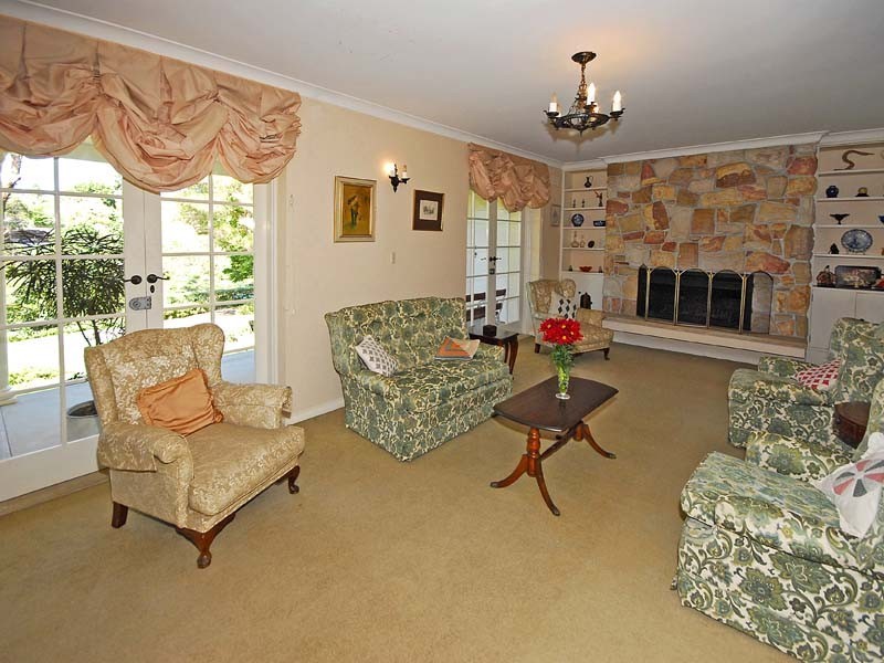 19A Macquarie Rd, Pymble NSW 2073