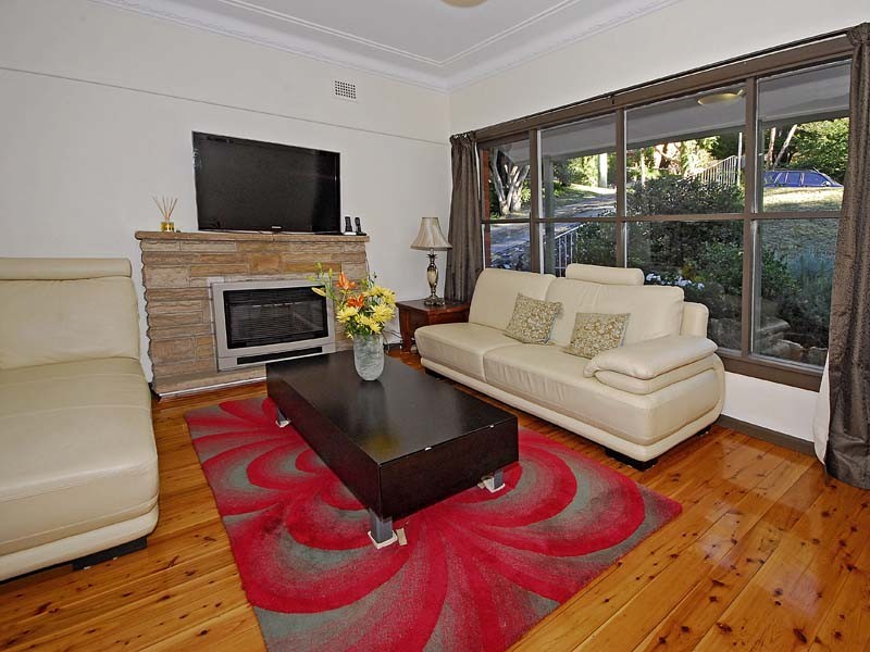 15 Larnock Ave, Pymble NSW 2073