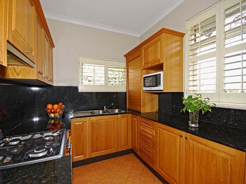 3 Bloomsbury Ave, Pymble NSW 2073