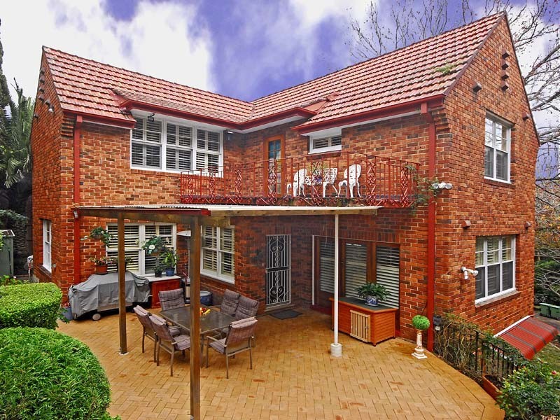 3 Bloomsbury Ave, Pymble NSW 2073