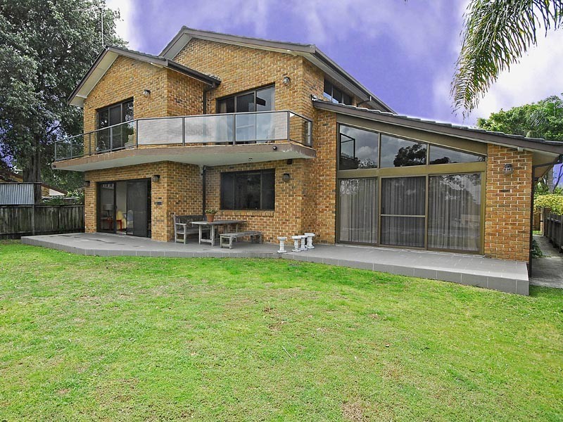 1 Cunliffe Rd, Killara NSW 2071