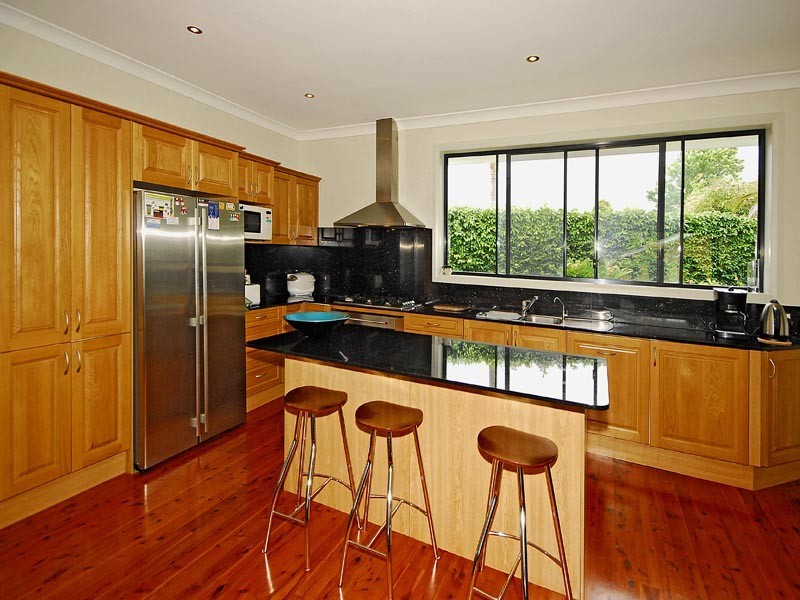 6 Sheather Ave, St Ives NSW 2075