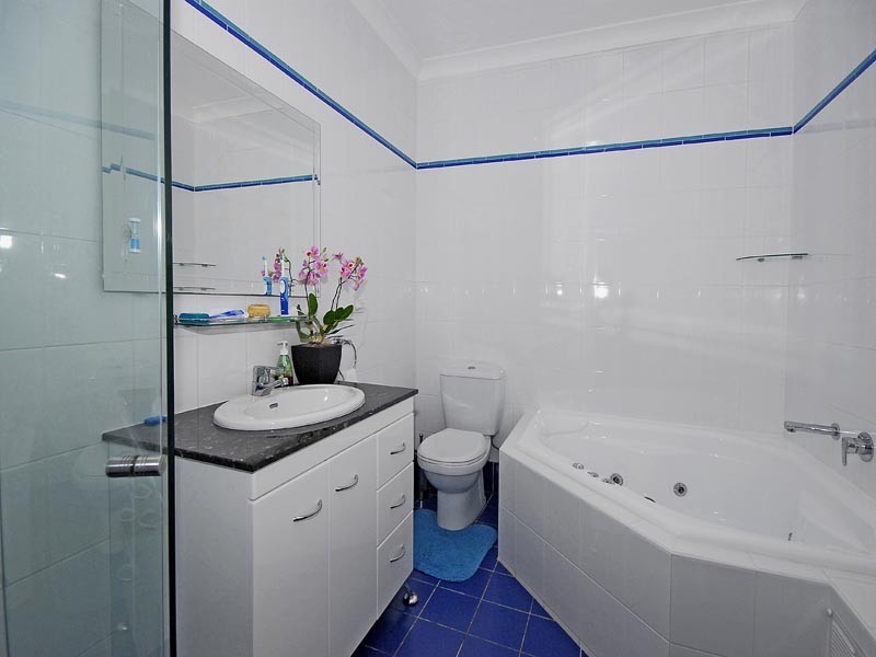 6 Sheather Ave, St Ives NSW 2075