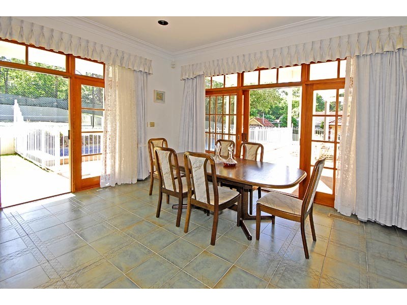 18 Warrangi Street, Turramurra NSW 2074