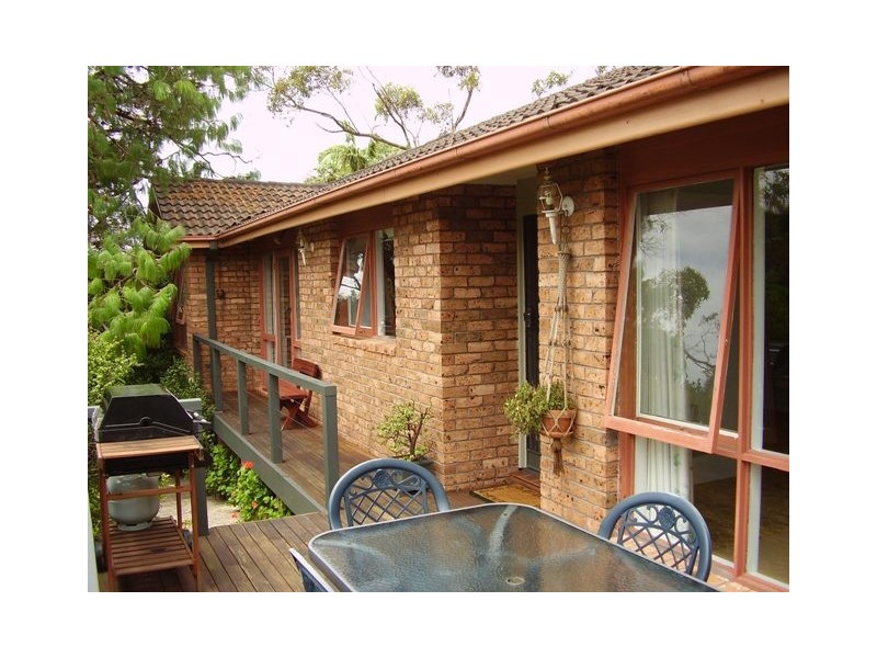 54 Melaleuca Drive, St Ives NSW 2075