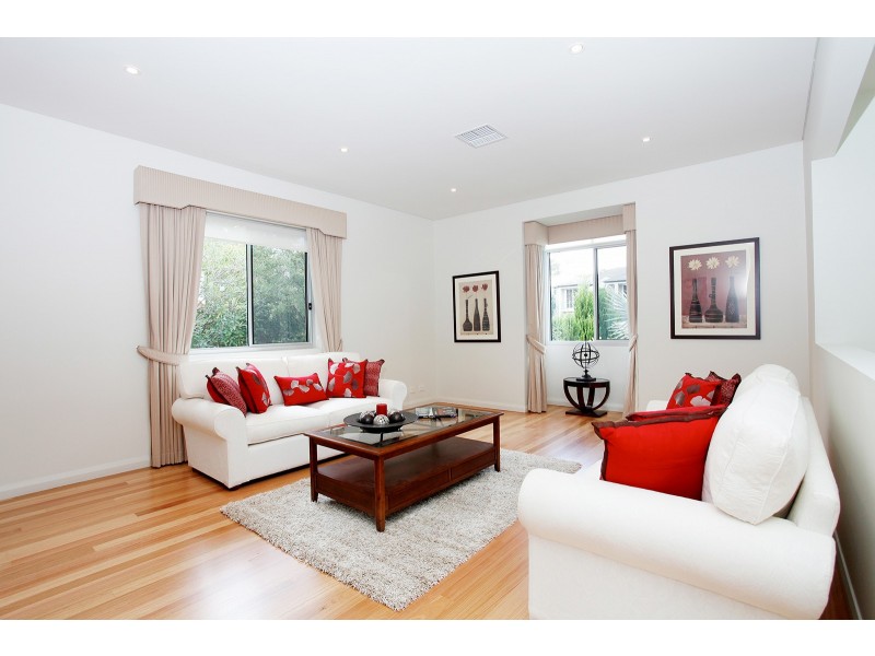 110 Springdale Rd, Killara NSW 2071