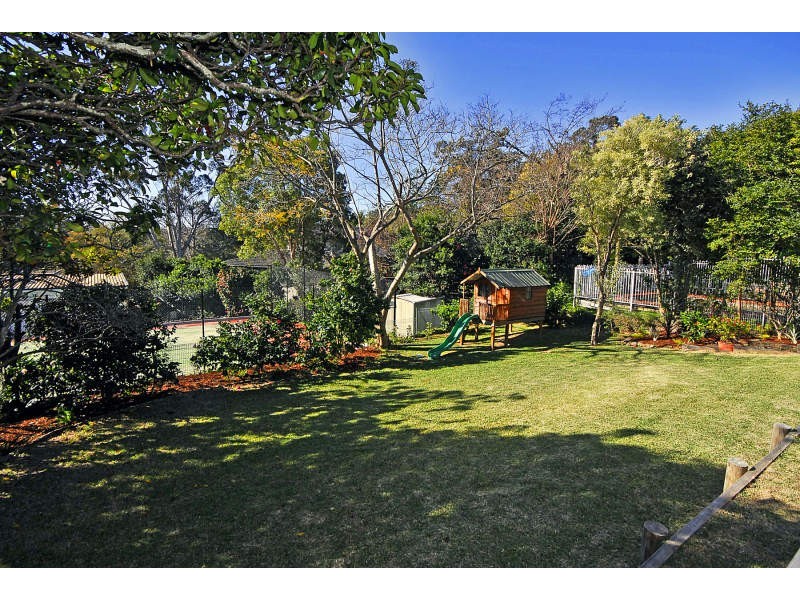110 Springdale Rd, Killara NSW 2071