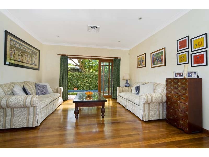 17 Strickland Ave, Lindfield NSW 2070