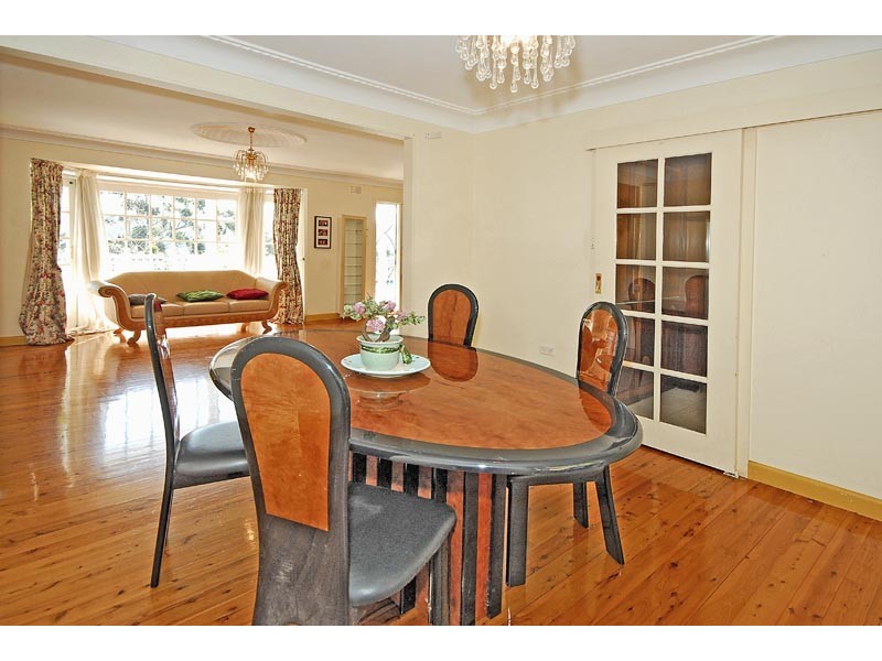 73 Robinson St, East Lindfield NSW 2070