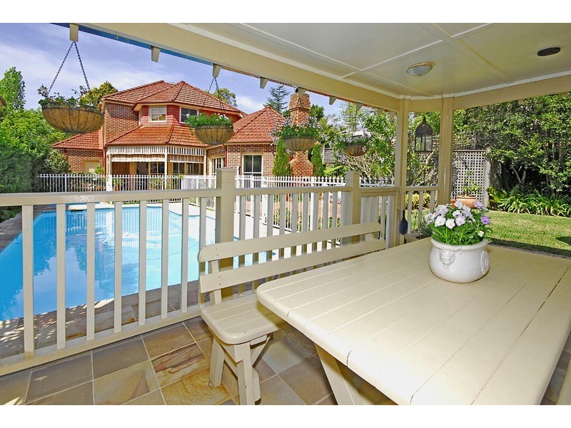 12 Warrangi St, Turramurra NSW 2074