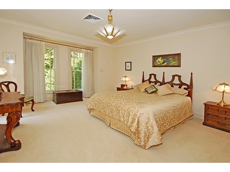 12 Warrangi St, Turramurra NSW 2074