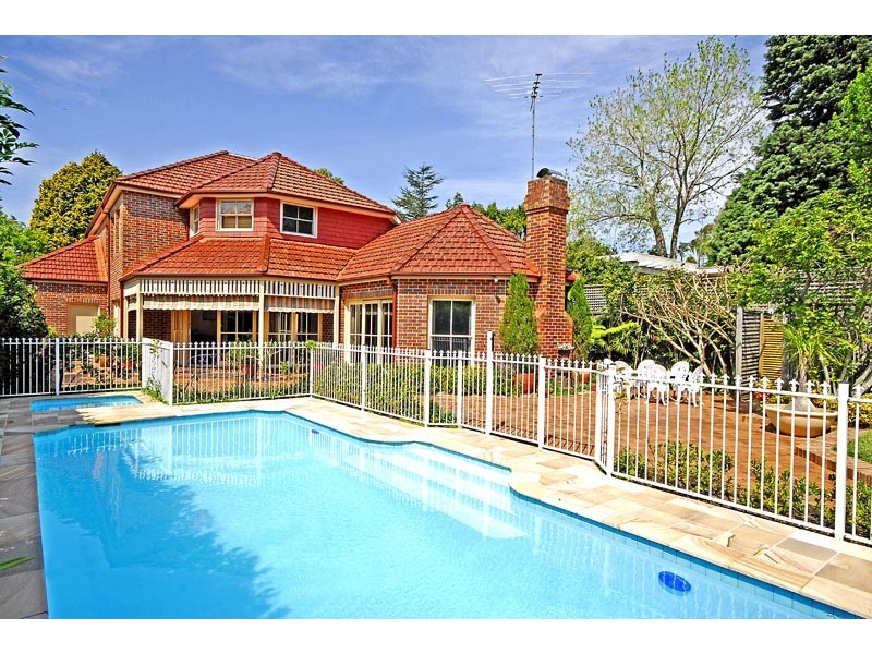 12 Warrangi St, Turramurra NSW 2074