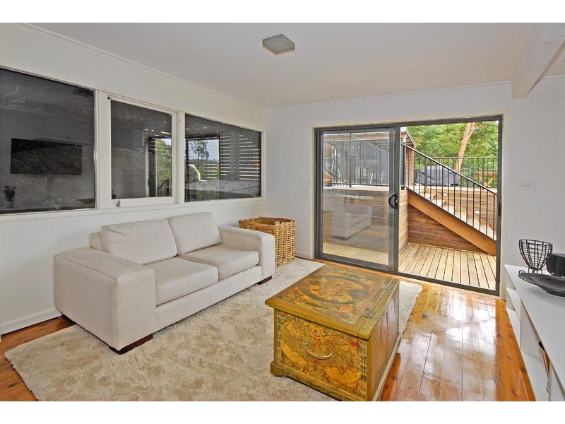 1 Linigen Pl, St Ives NSW 2075