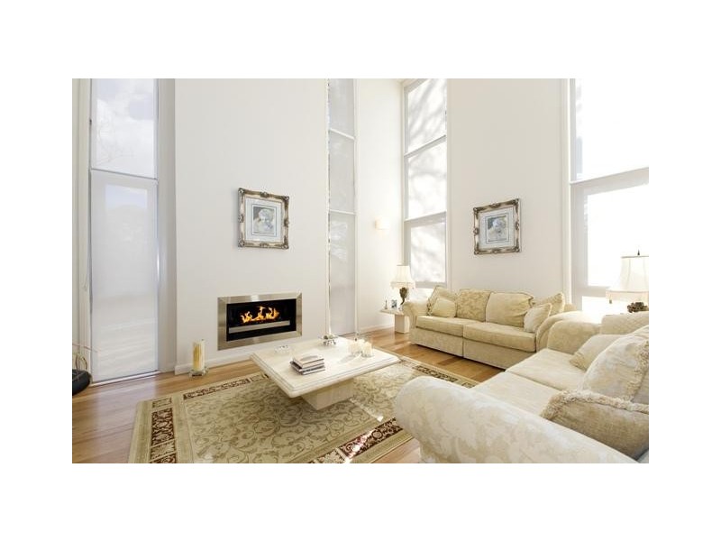 8a Killeaton St, St Ives NSW 2075