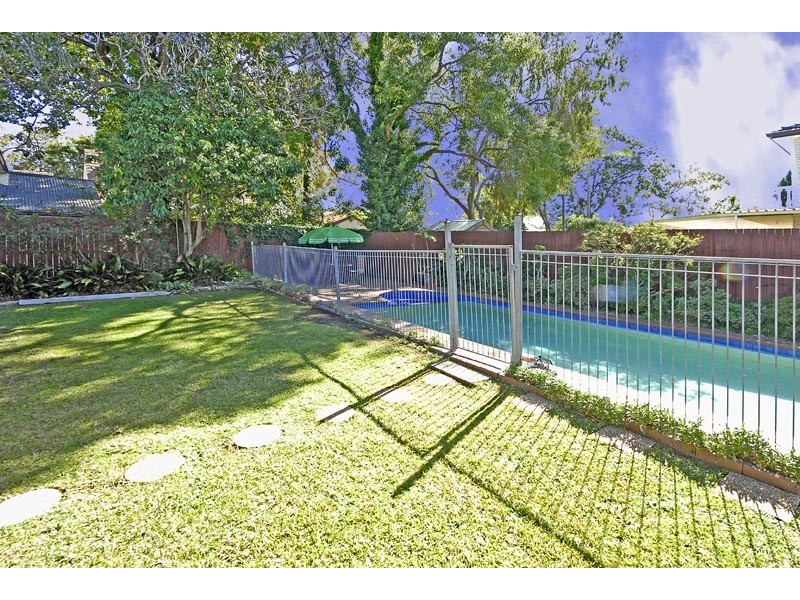 10 Tristania Place, West Pymble NSW 2073