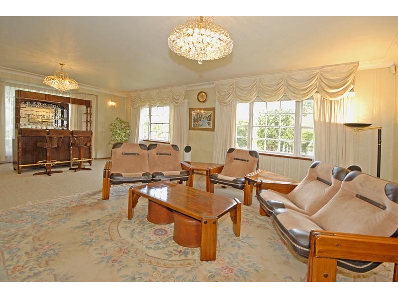 10 Tristania Place, West Pymble NSW 2073