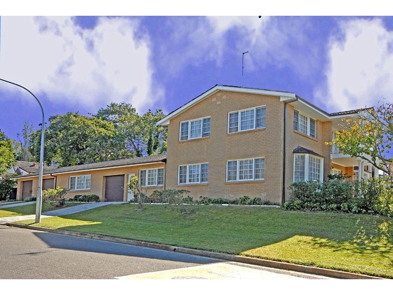 10 Tristania Place, West Pymble NSW 2073