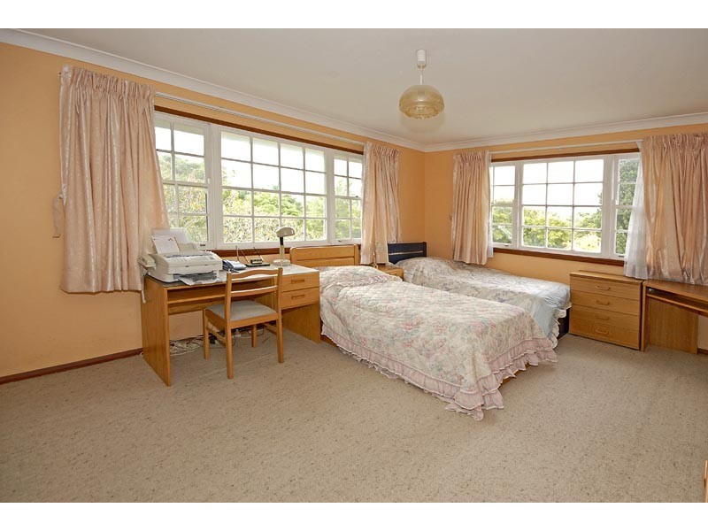 10 Tristania Place, West Pymble NSW 2073