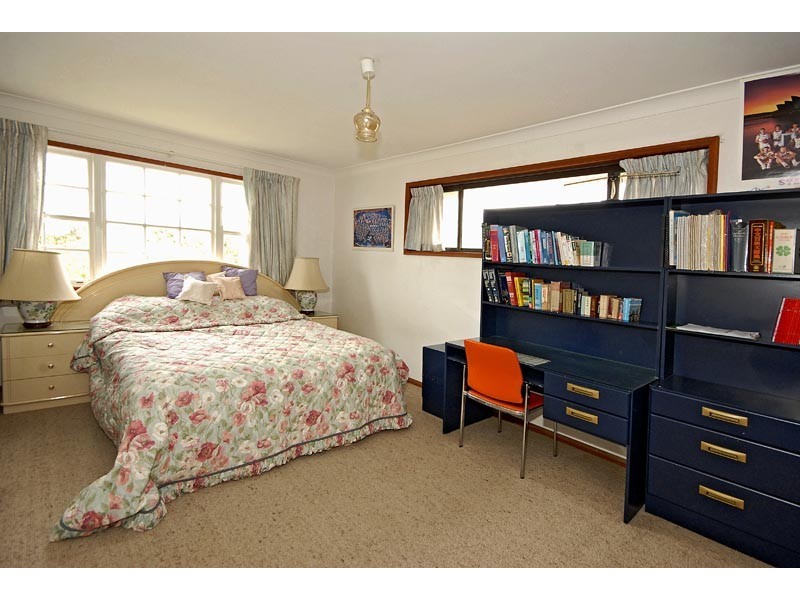 10 Tristania Place, West Pymble NSW 2073