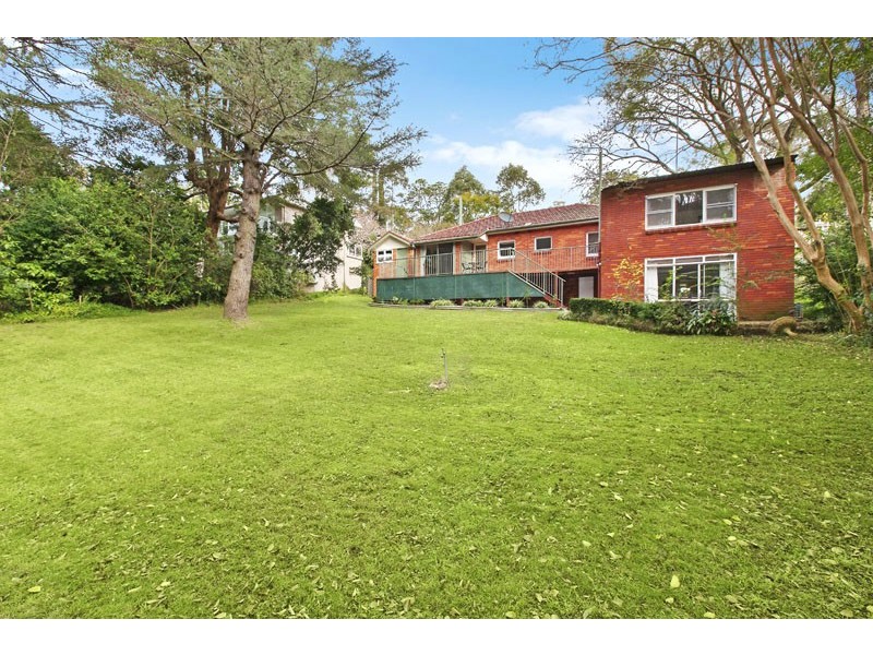 15 Larnock Ave, Pymble NSW 2073