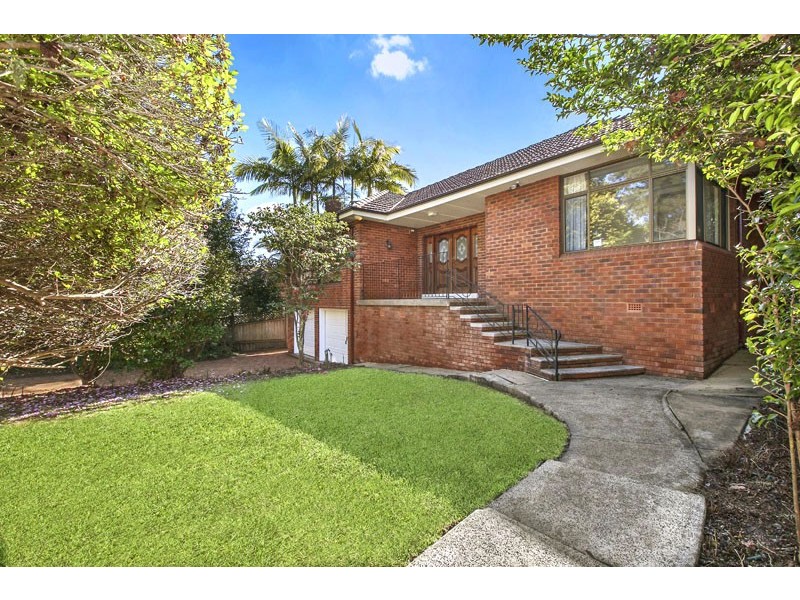 1 Carinya Rd, Pymble NSW 2073