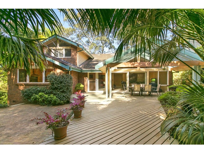 5 Oswald Cl, Warrawee NSW 2074