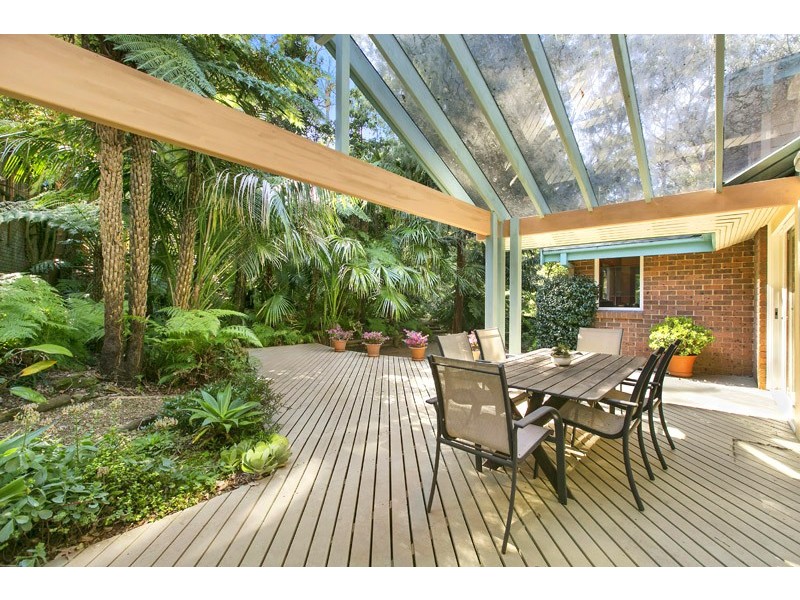 5 Oswald Cl, Warrawee NSW 2074