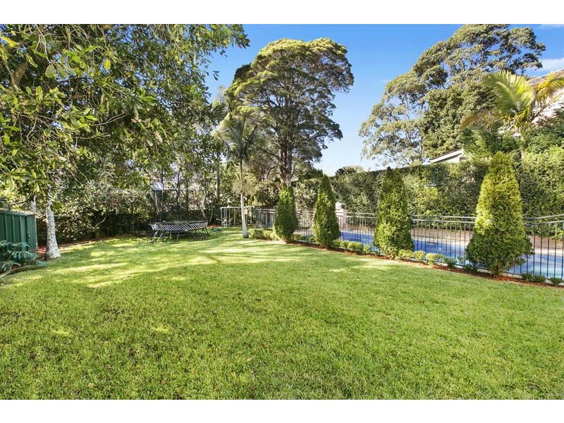 3 Selwyn Street, Pymble NSW 2073