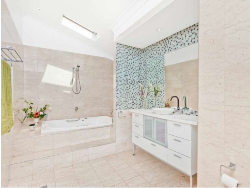 35 Barton Crescent, Wahroonga NSW 2076