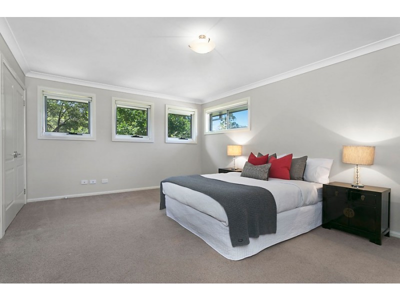 36 Wyuna Rd, West Pymble NSW 2073