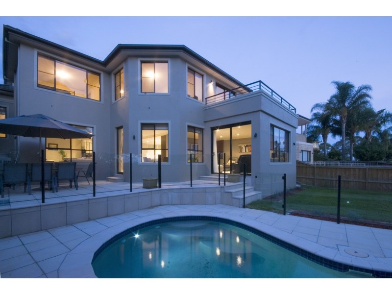 19 Cunliffe Rd, East Killara NSW 2071