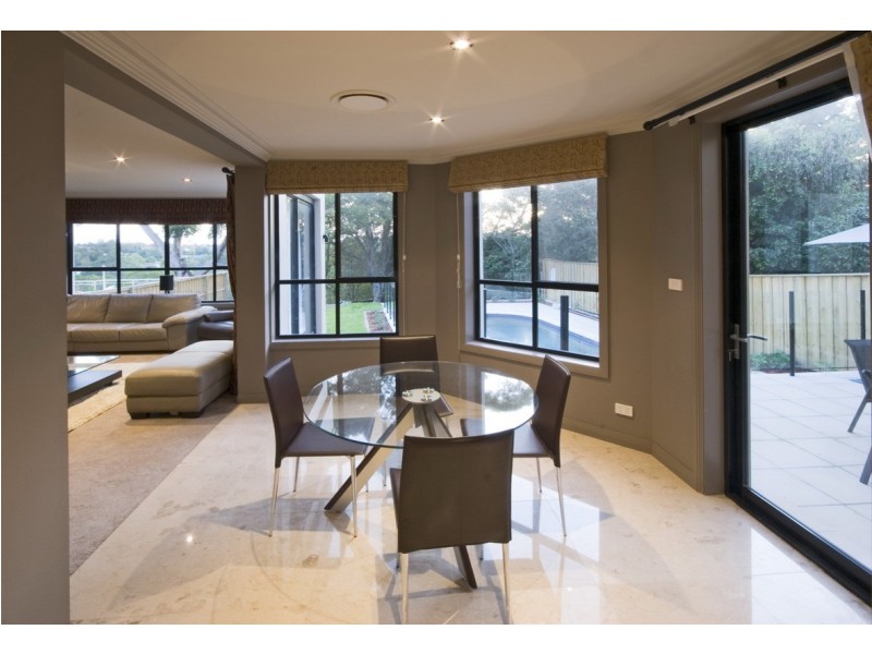 19 Cunliffe Rd, East Killara NSW 2071