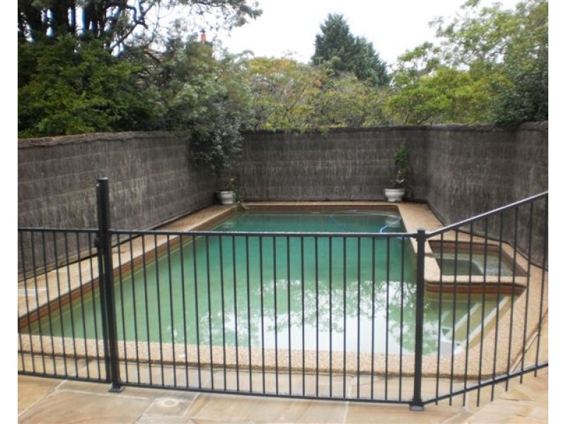 77 Bannockburn  Road, Turramurra NSW 2074