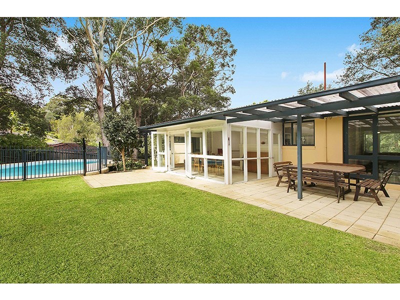 14 Lowry Cres, St Ives NSW 2075