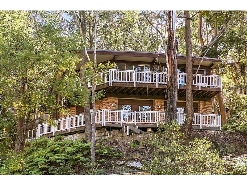 1 Mariana Cl, St Ives NSW 2075