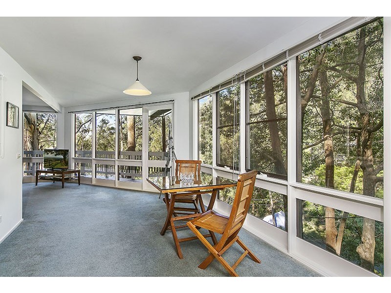 1 Mariana Cl, St Ives NSW 2075