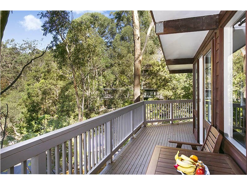 1 Mariana Cl, St Ives NSW 2075