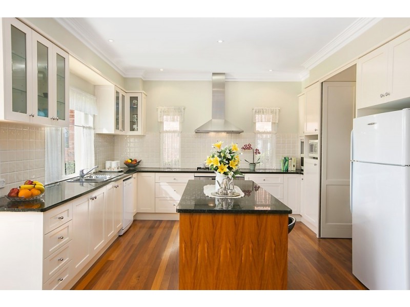 98 Koola Ave., East Killara NSW 2071