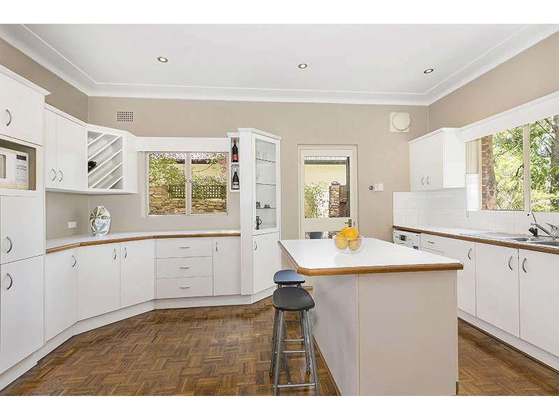 24 Clarke Place, Killara NSW 2071