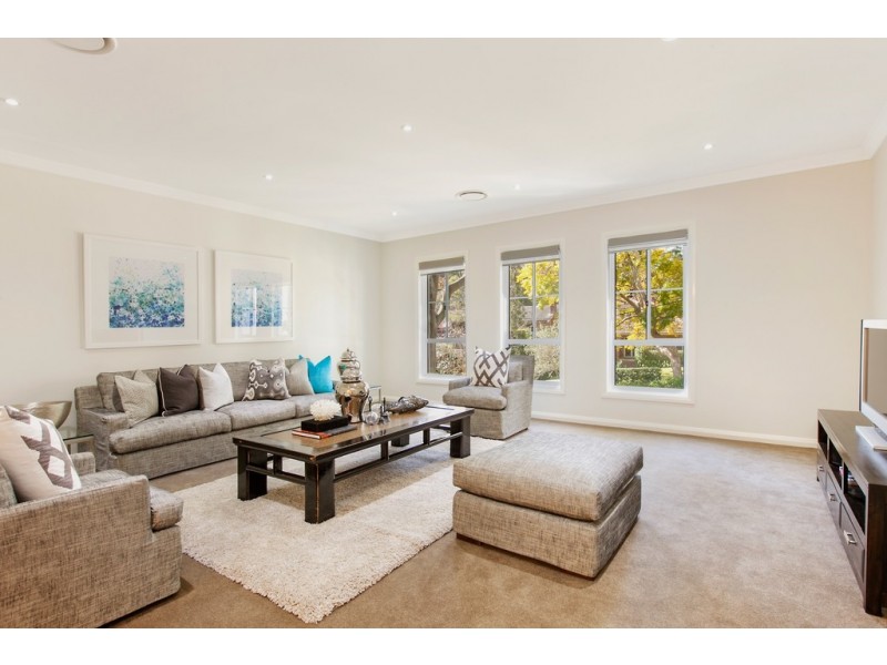 2 Ashmore Avenue, Pymble NSW 2073