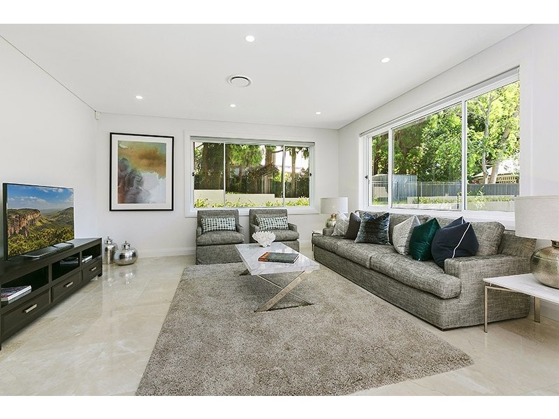 83 Telegraph Rd, Pymble NSW 2073
