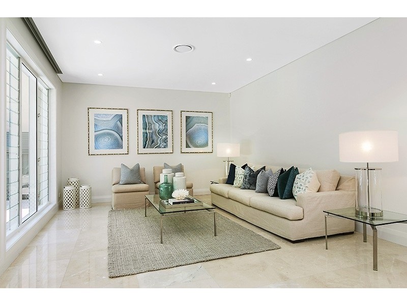 83 Telegraph Rd, Pymble NSW 2073