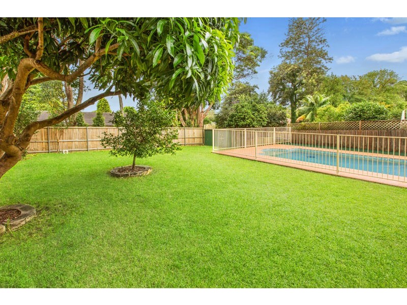 104 Middle Harbour Road, Lindfield NSW 2070