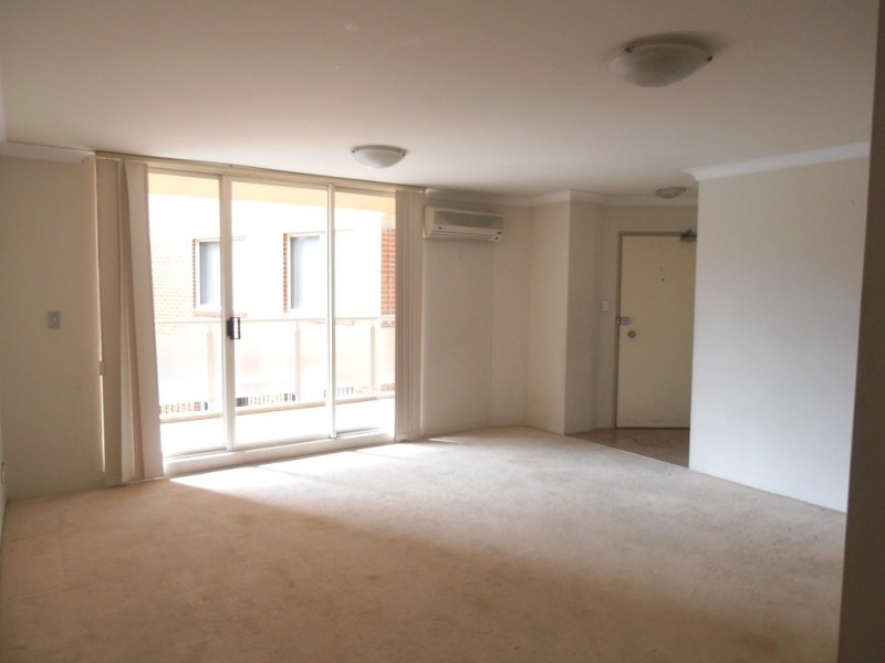 142/2 Macquarie rd, Auburn NSW 2144