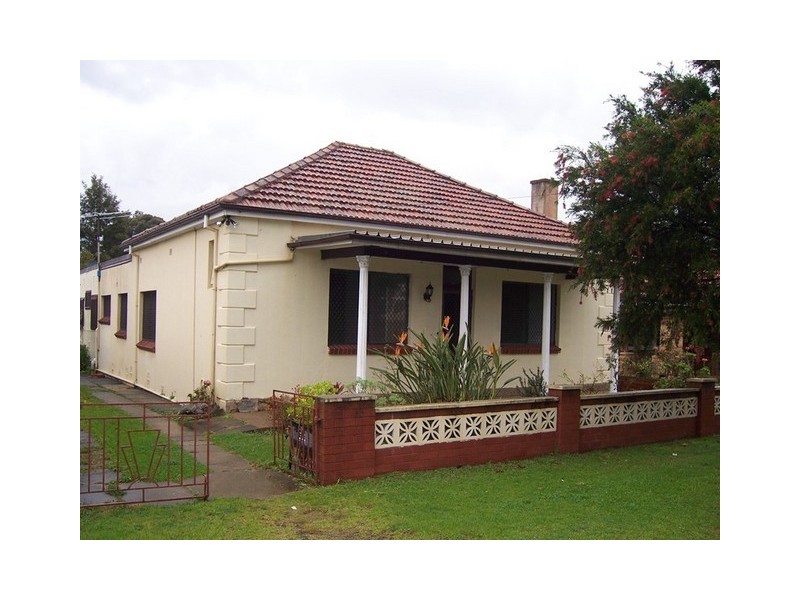 2 CHESTNUT ROAD, Auburn NSW 2144