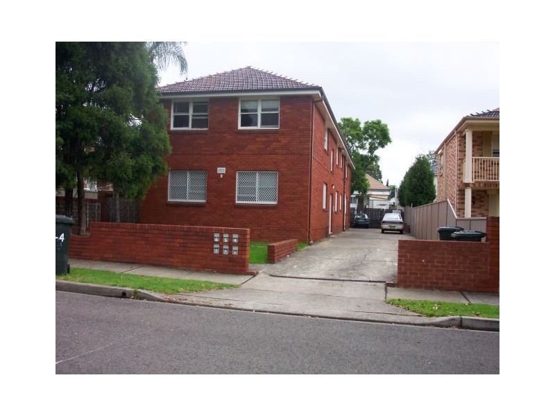 4/2 HUTCHINSON STREET, Auburn NSW 2144