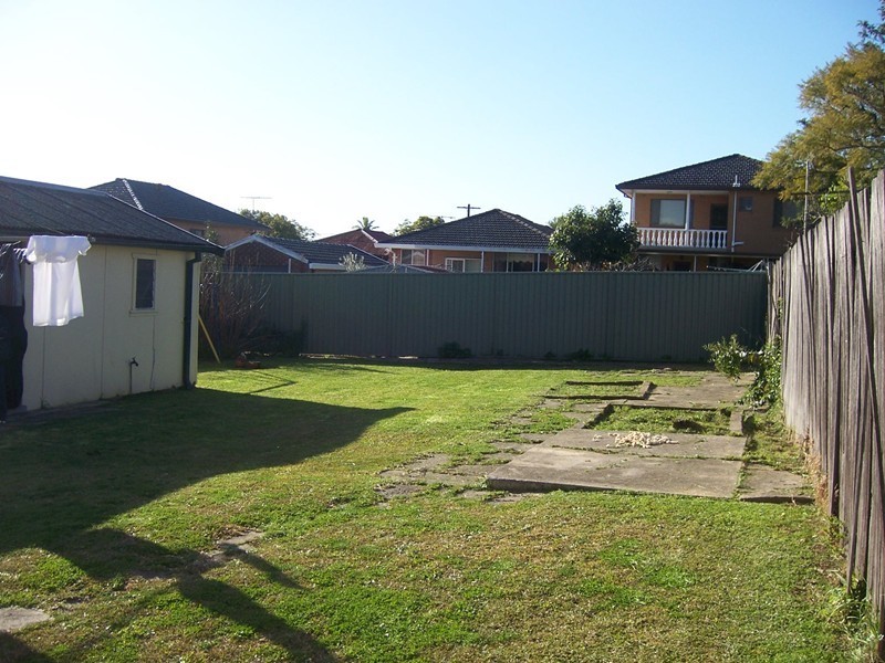 4 PAUL STREET, Auburn NSW 2144