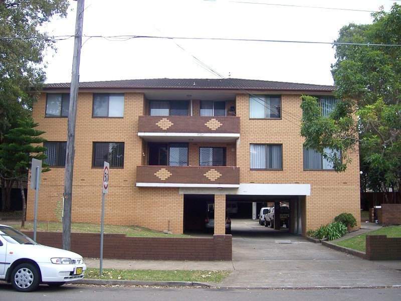 10/82-84 STATION ROAD, Auburn NSW 2144