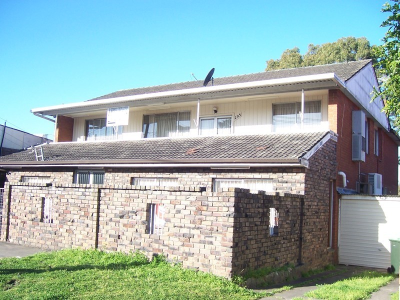 1/295 CYLDE STREET, Granville NSW 2142